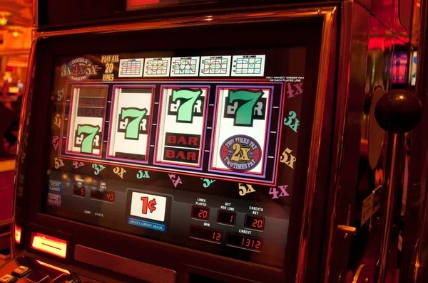 slot akurat live-dealer table running on mobile